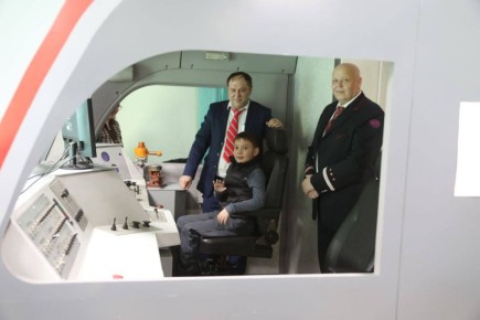 � �������� 9-������ ������� ������� � ���� ��������� ���������