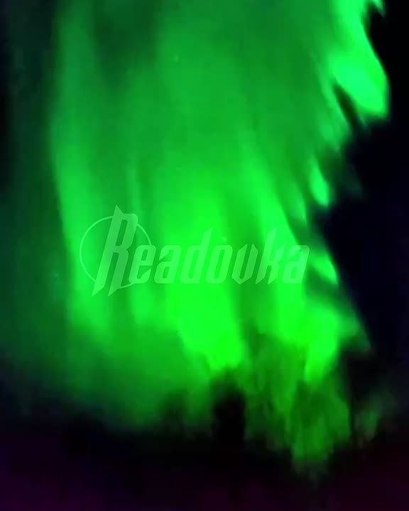 Начинаем утро с красивого — Сибирь всю ночь «светилась» от счастья от магнитных бурь