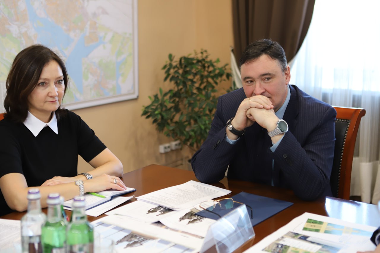 Руслан Болотов: Сквер в честь основателей Ивано-Матрёнинской детской клинической больницы (на пересечении улиц Советская и Аэрофлотская) благоустроим в этом году по президентскому проекту «Формирование комфортной городской... Руслан Болотов: Сквер в честь основателей Ивано-Матрёнинской детской клинической больницы (на пересечении улиц Советская и Аэрофлотская) благоустроим в этом году по президентскому проекту «Формирование комфортной городской...