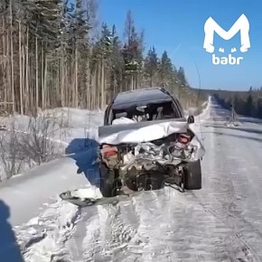 Груда смятого железа — так сейчас выглядит Land Cruiser бывшего мэра Бодайбо после лобового ДТП с Lexus