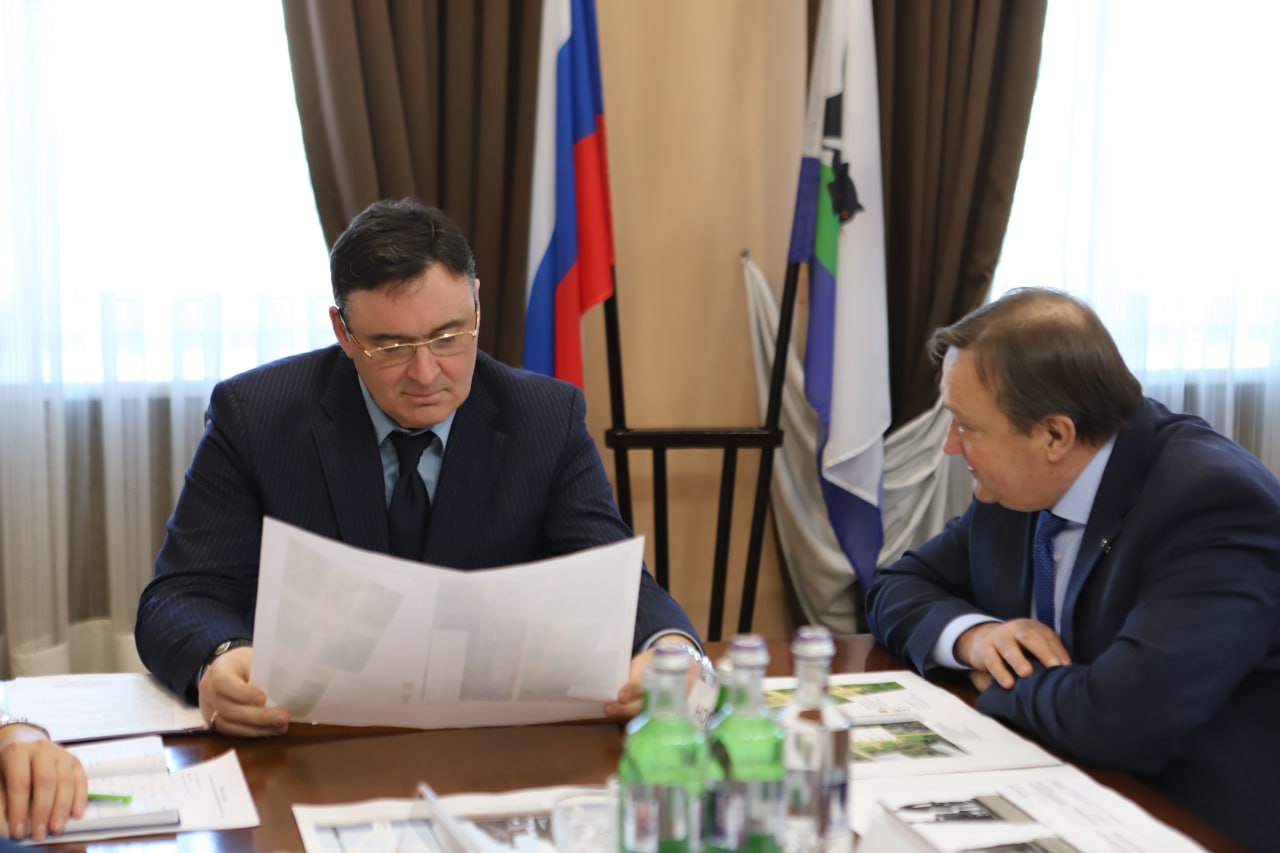 Руслан Болотов: Сквер в честь основателей Ивано-Матрёнинской детской клинической больницы (на пересечении улиц Советская и Аэрофлотская) благоустроим в этом году по президентскому проекту «Формирование комфортной городской... Руслан Болотов: Сквер в честь основателей Ивано-Матрёнинской детской клинической больницы (на пересечении улиц Советская и Аэрофлотская) благоустроим в этом году по президентскому проекту «Формирование комфортной городской...