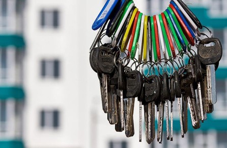 Новый механизм поддержки: застройщики получили отсрочку на штрафы еще на год