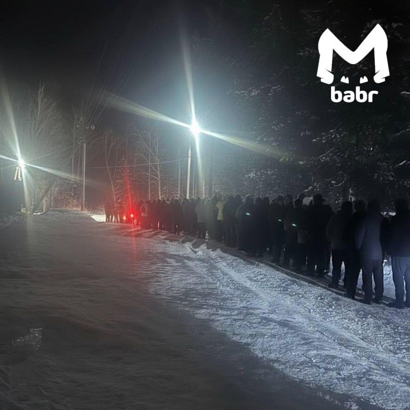 Мегаочереди на автобус копятся в иркутском Маркова