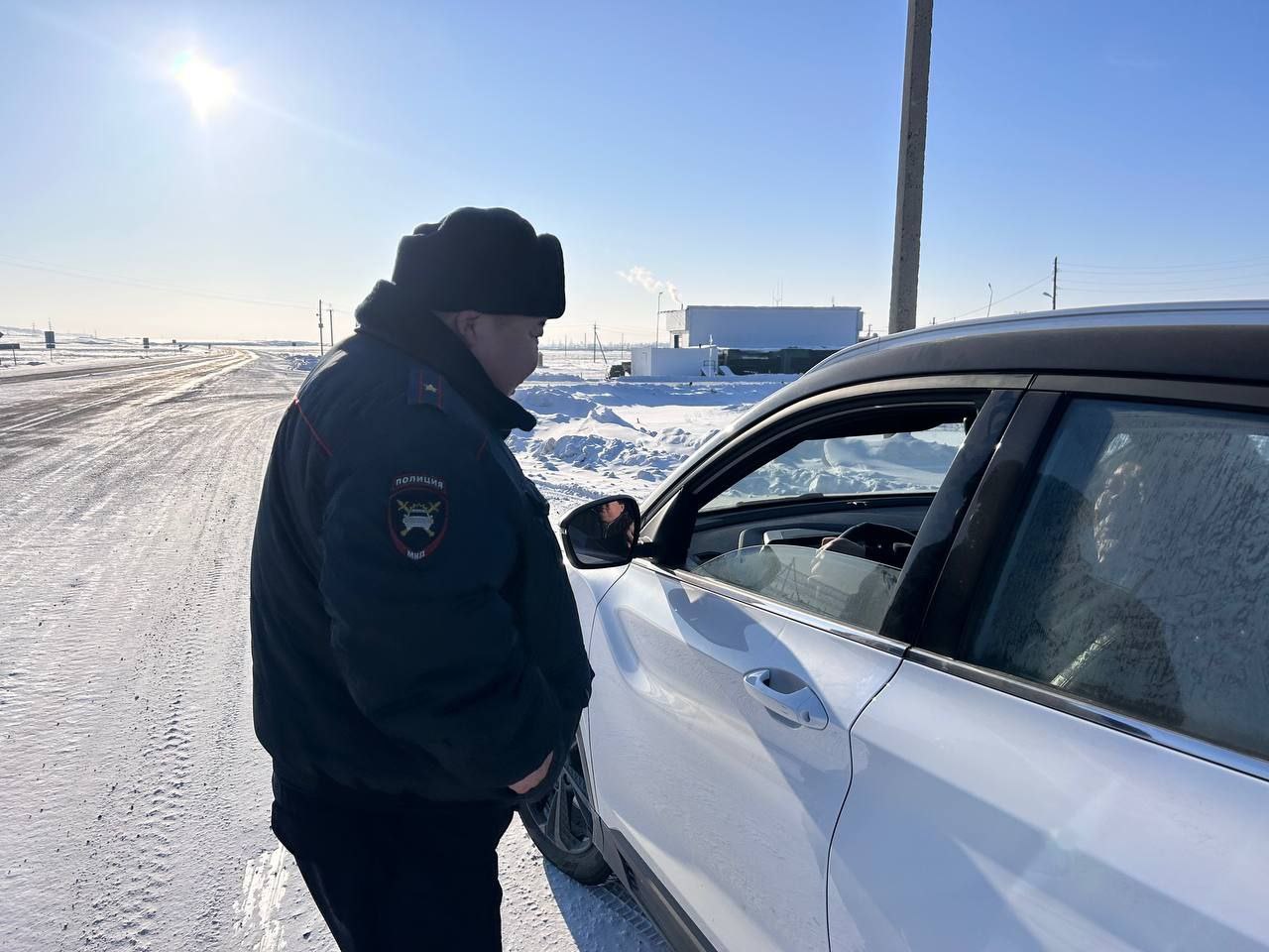 В Эхирит-Булагатском районе госавтоинспекторы проводят профилактическую работу с водителями В Эхирит-Булагатском районе госавтоинспекторы проводят профилактическую работу с водителями