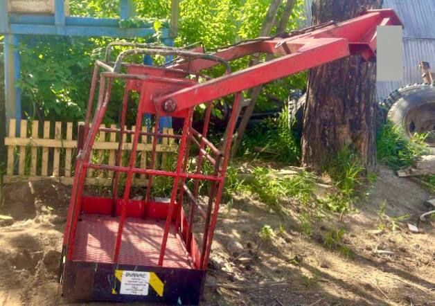 В Шелехове перед судом предстанет тракторист за нарушение правил безопасности при проведении работ