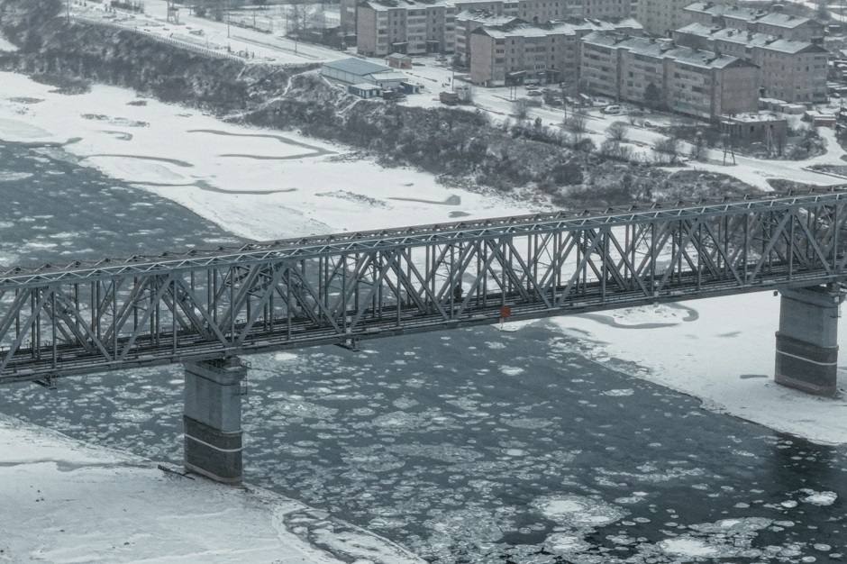 Иркутян приглашают на бесплатный показ фильма «Спутники» Иркутян приглашают на бесплатный показ фильма «Спутники»