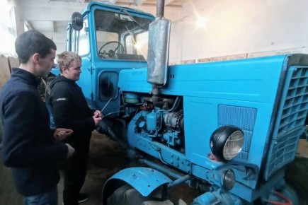 Министр образования Иркутской области Максим Парфенов обсудил возможности развития материально-технической базы Усольского аграрно-промышленного техникума