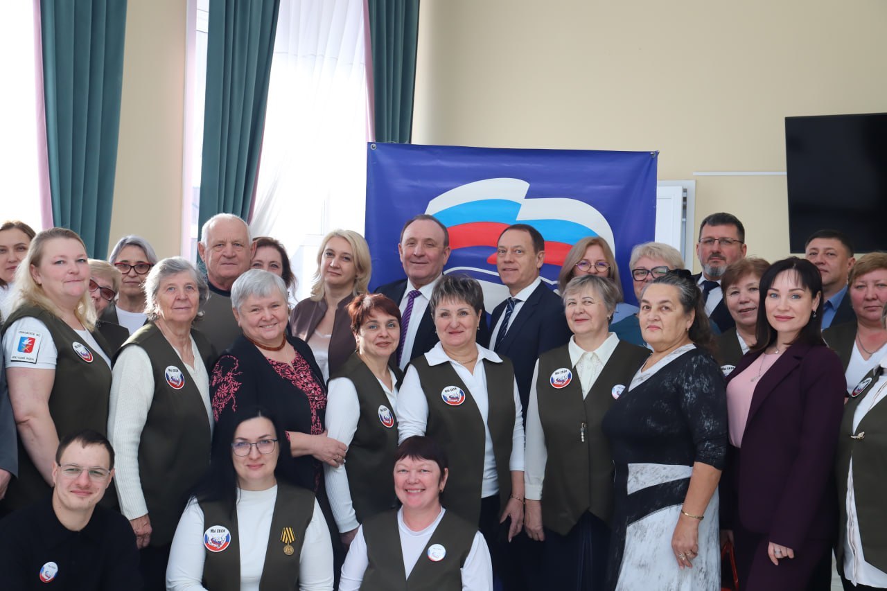 Более 400 волонтеров прошли обучение сестринскому делу в Иркутской области Более 400 волонтеров прошли обучение сестринскому делу в Иркутской области