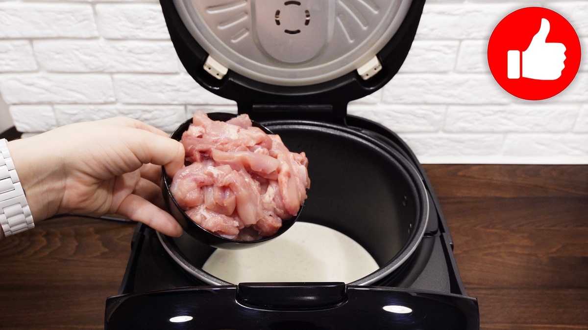 Курица в сырном соусе: быстро и вкусно в мультиварке