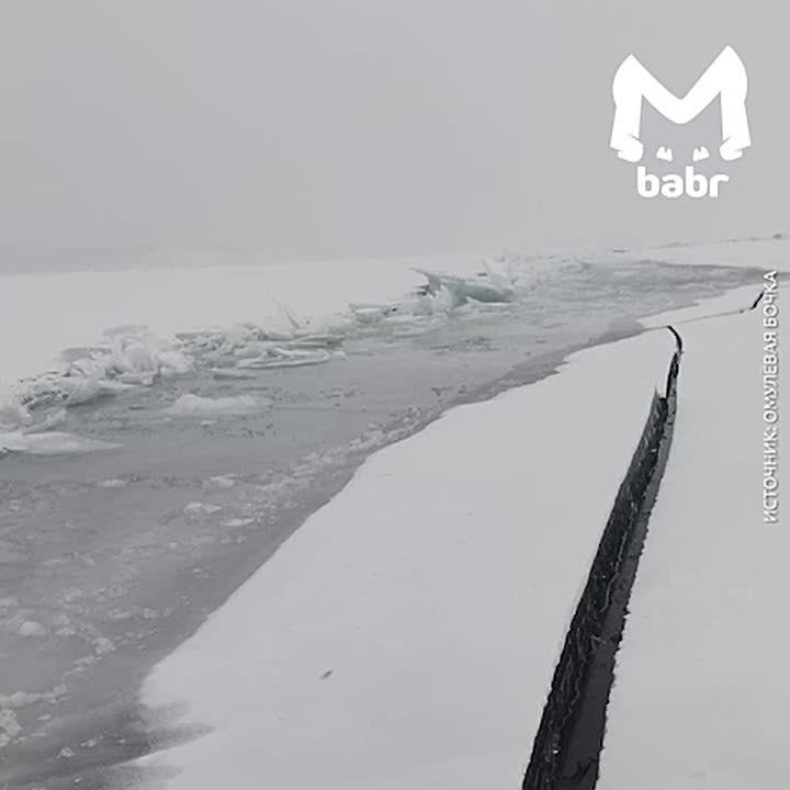 Дня без трещин на Байкале: 0