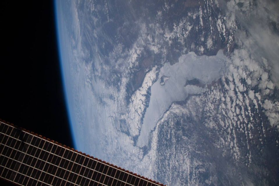 Новые фотографии наших родных просторов прямиком из космоса