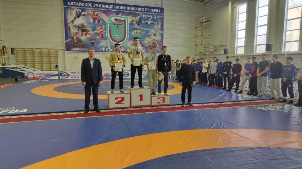 Спортсмен Прибайкалья Алексей Шутов стал бронзовым призером первенства Сибирского федерального округа по греко-римской борьбе среди юниоров до 21 года