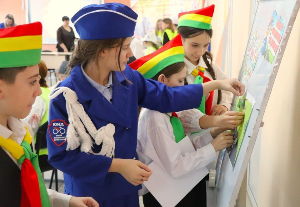 «101 вопрос взрослому. Герои среди нас» — начальник Госавтоинспекции МО МВД России «Тулунский» ответил на вопросы школьников