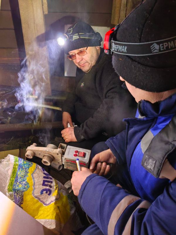 Иркутск помогает Бодайбо.. Специалисты управляющих компаний нашего города находятся в командировке на севере области. Они участвуют в подготовительных работах по запуску временного водовода, а также проводят осмотр...