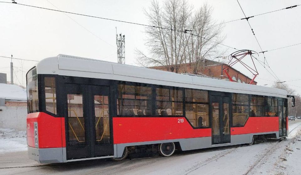 Руслан Болотов: От Волжской до Студгородка и от Волжской до Центрального рынка: на маршруты № 1 и 3 сегодня вышли два новых трамвая