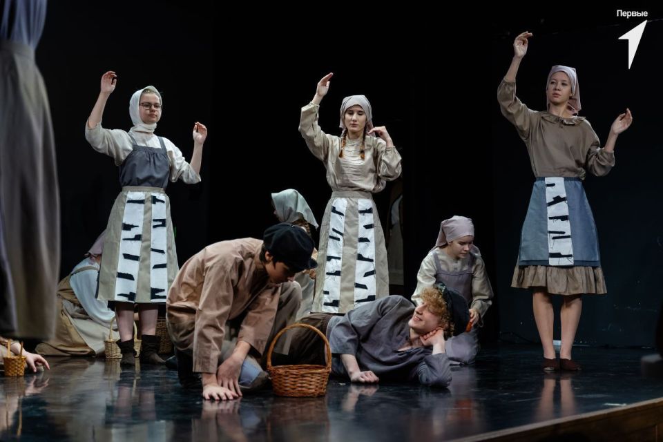 Иркутские школьные театры стали лучшими на фестивале «Байкальская школьная классика»