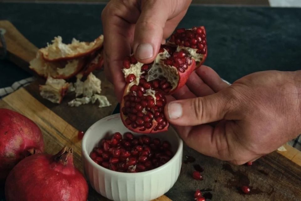 Гранат: суперфрукт, который стоит включить в осеннее меню