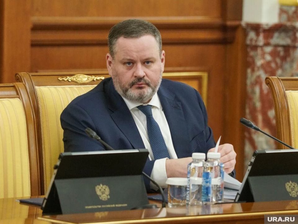 Минтруд против отмены соцвыплат в пользу жилья