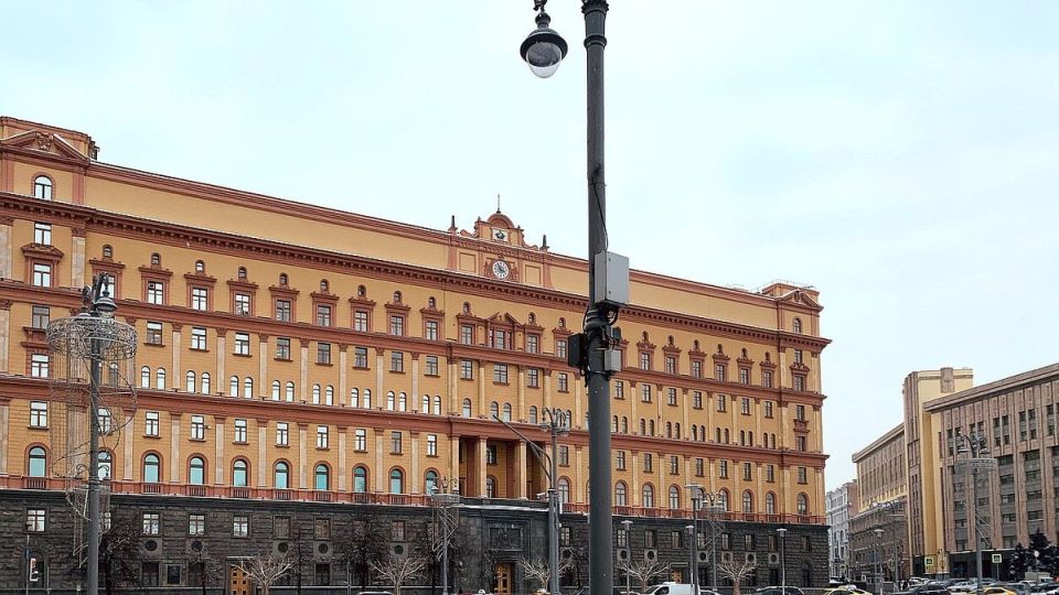 Атака на связь: новые поправки вызывают волну обеспокоенности