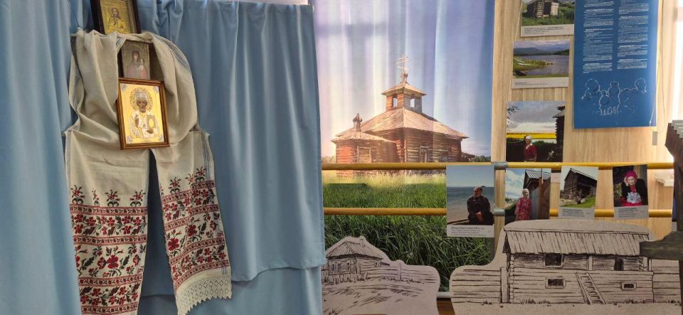В Иркутском районе открылась выставка об удивительном мире наших предков