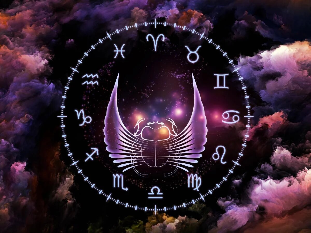 Гороскоп на октябрь: черная полоса для четырех знаков Зодиака