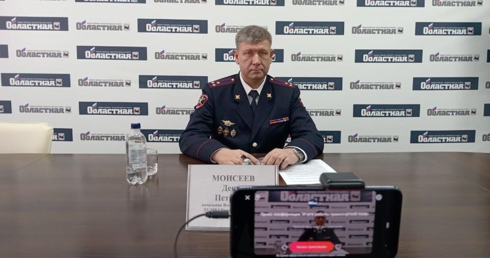 В пресс-центре газеты рассказали о работе транспортной полиции