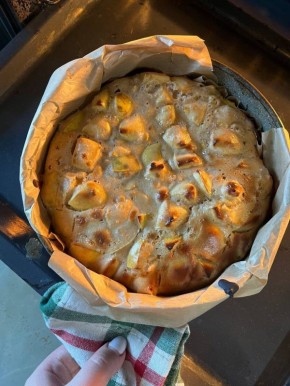 Шарлотка: Ностальгия по осенним ароматам