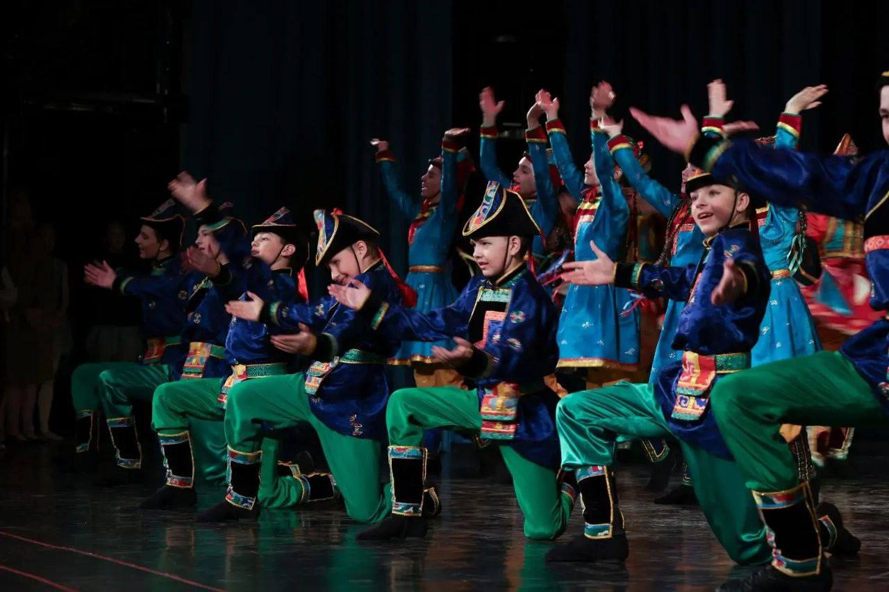 Ко Дню защитника Отечества в Иркутске прошел концерт «Армия страны – армия народа!» Ко Дню защитника Отечества в Иркутске прошел концерт «Армия страны – армия народа!»