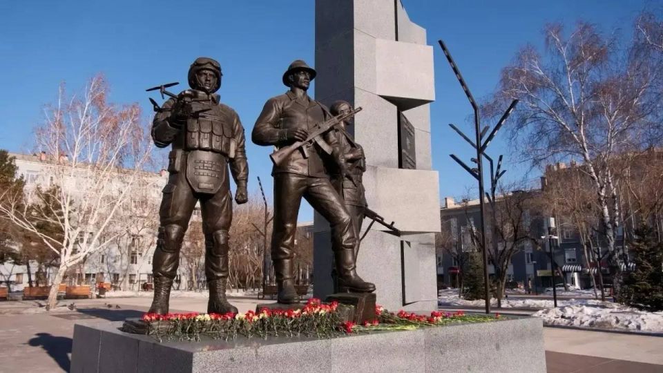 23 ������� � 12:00 �� ������� ����������� � ������������ ���������� ����, ����, ���� ��������� ������������� �����������, ����������� ��� ��������� ���������