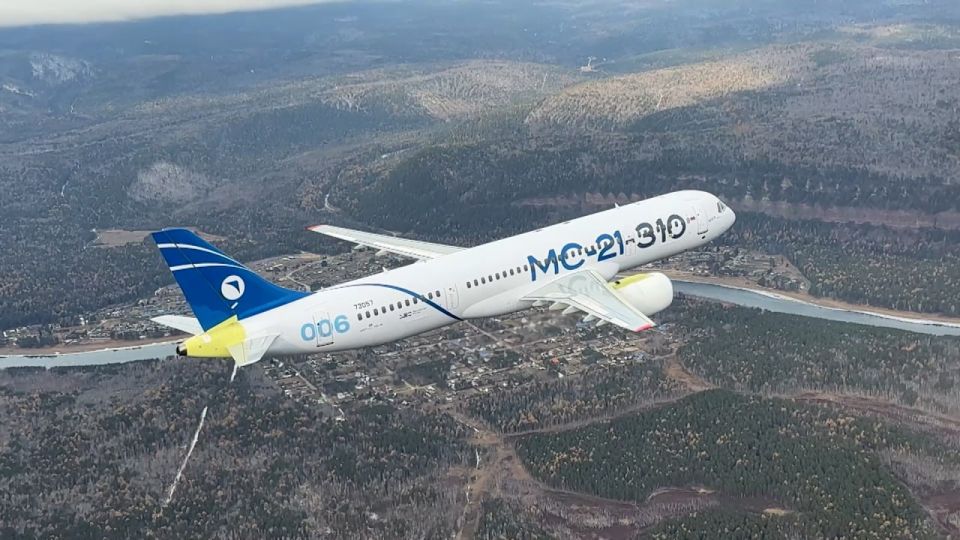 Самолет МС-21-310 успешно прошел сертификационные испытания в северных широтах
