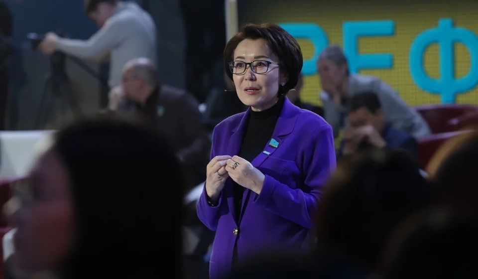 Новая Конституция Казахстана: Фокус на науку и человеческий капитал