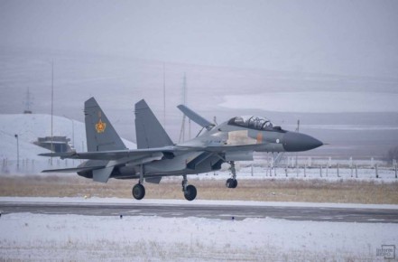 Истребитель Су-30СМ ВВС Казахстана потерпел крушение во время планового учебного полета в Карагандинской области
