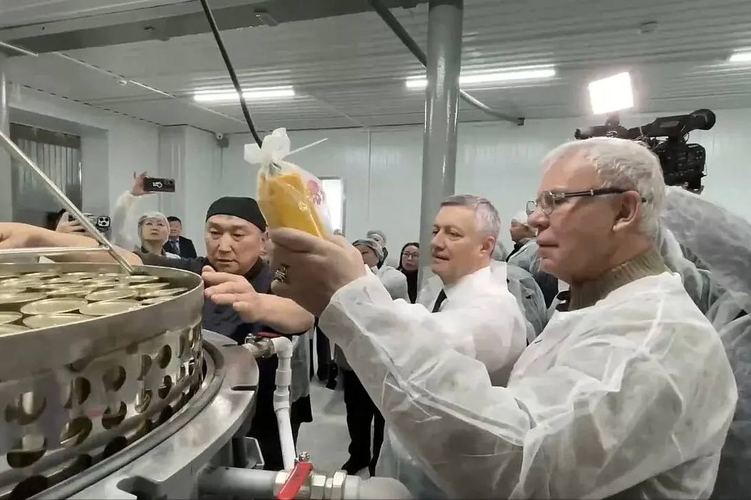 В поселке Усть-Ордынский открылся цех по производству мясных консервов В поселке Усть-Ордынский открылся цех по производству мясных консервов