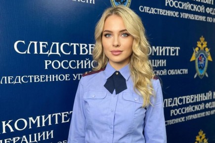 Выбираем самую обаятельную леди в погонах!