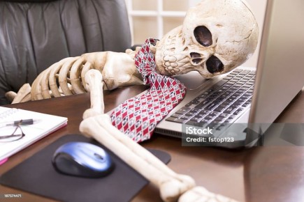 ���������� ���������: � 2028 ���� ������� ������� �� ������ � 60, ������� � � 65 ���