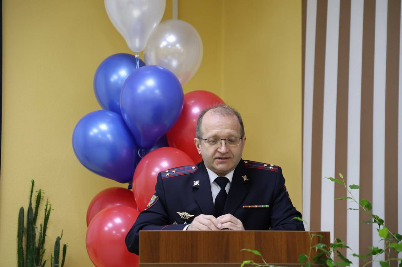 В Экспертно-криминалистическом центре ГУ МВД России по Иркутской области прошел торжественный ритуал посвящения в эксперты В Экспертно-криминалистическом центре ГУ МВД России по Иркутской области прошел торжественный ритуал посвящения в эксперты