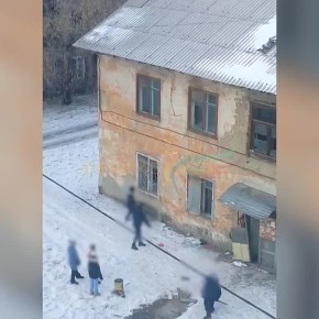 В Усолье-Сибирском дети развлекались своеобразным образом