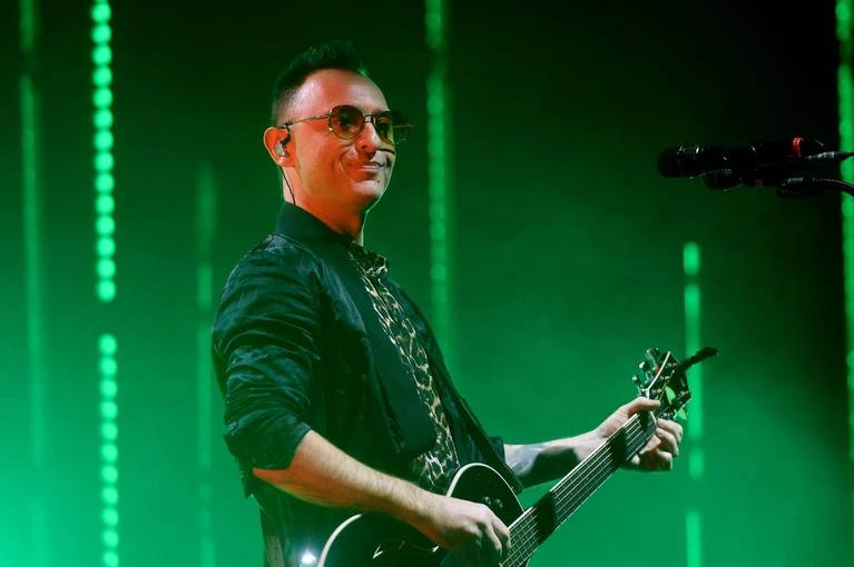 В ледовом дворце «Айсберг» отгремел юбилейный концерт группы «Звери» (12+)