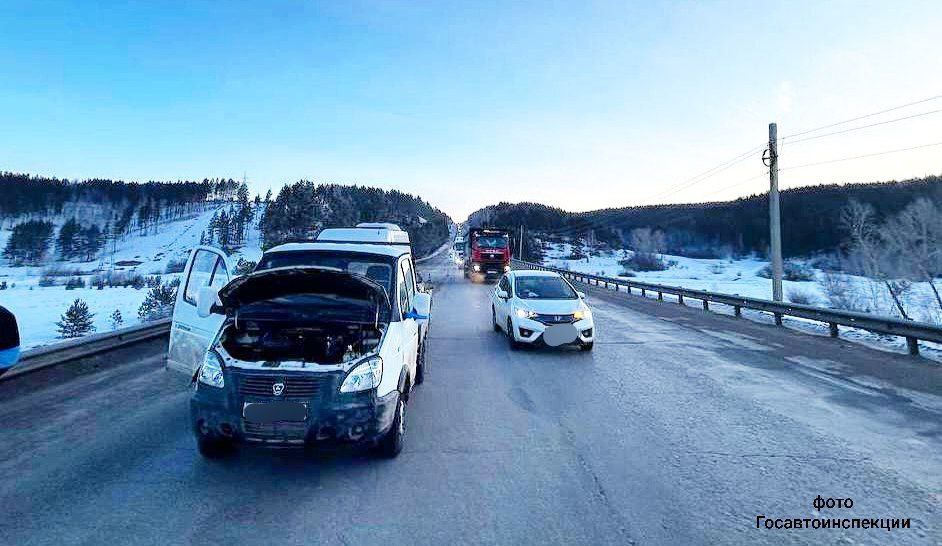 Прокуратура контролирует установление обстоятельств происшествия с маршрутным транспортом