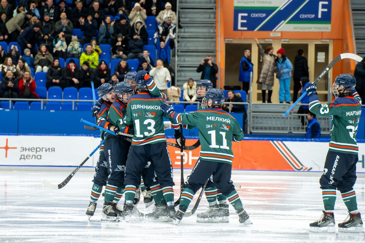 Решающий матч: Хоккейный клуб «Байкал-Энергия» поборется за золото Высшей лиги