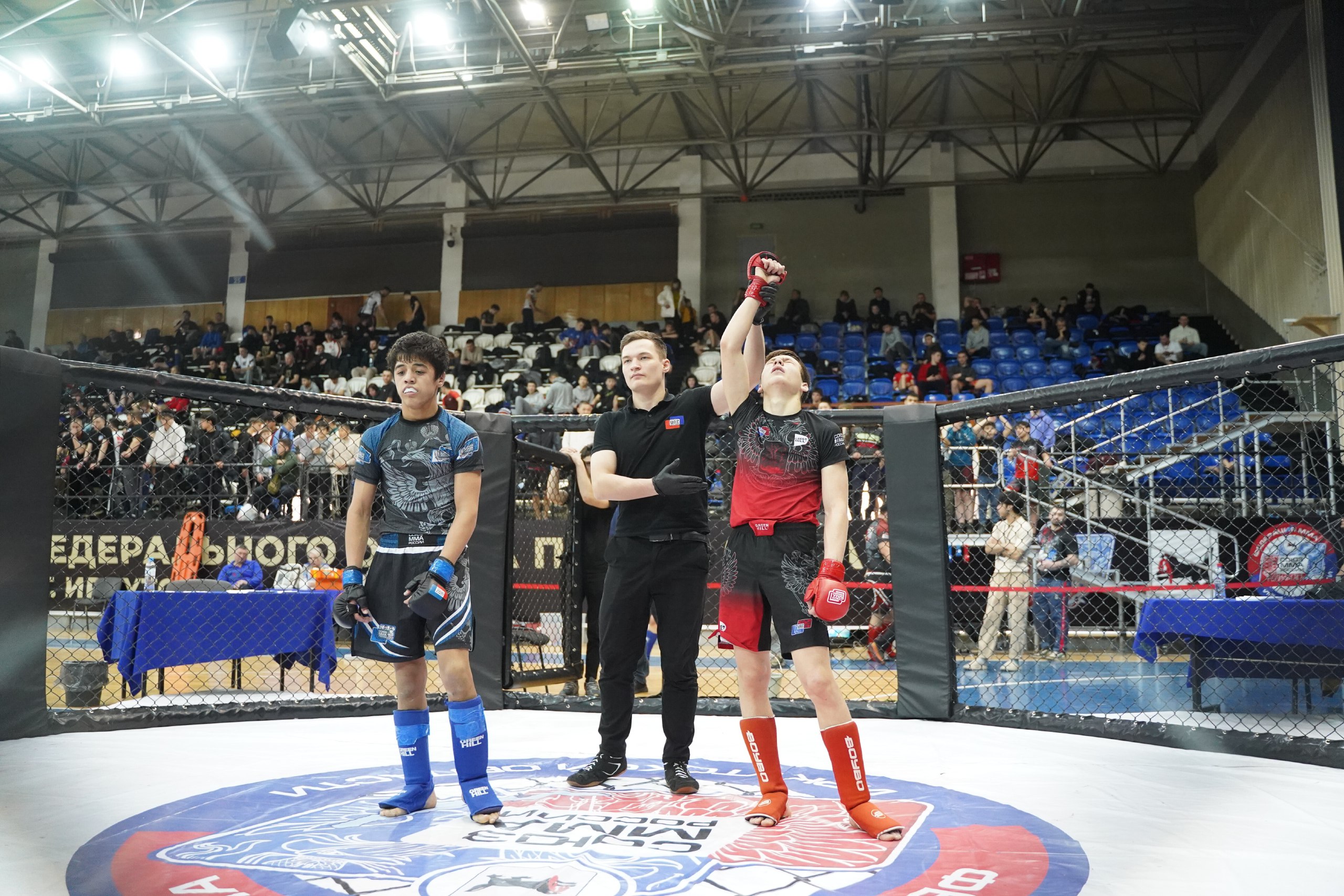 В Иркутске во Дворце спорта «Труд» 14-15 марта проходили чемпионат и первенство Сибирского федерального округа по смешанному боевому единоборству (ММА)