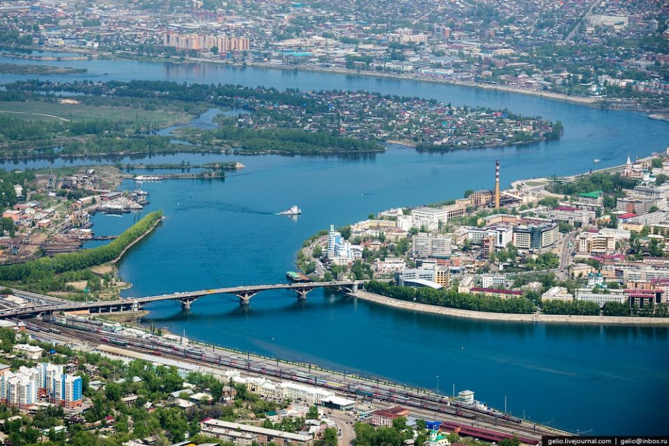 А.И. Бастрыкин поручил доложить по уголовному делу в связи с обращением жителя Иркутской области, в несовершеннолетнем возрасте оставшегося без попечения родителей, о нарушении его жилищных прав