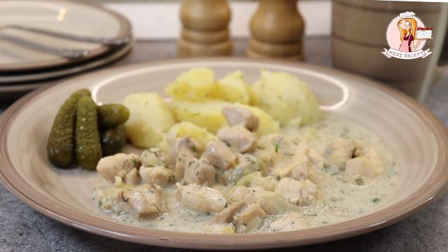 Курица в чесночном соусе: легкий и вкусный рецепт для любого повода