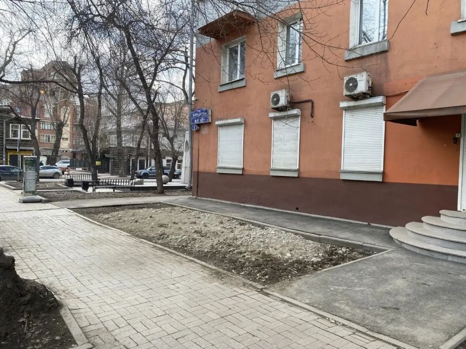 ����� 150 �������� ����� � ��������� � �������� ������������ ����� ������ ����� �� ����������