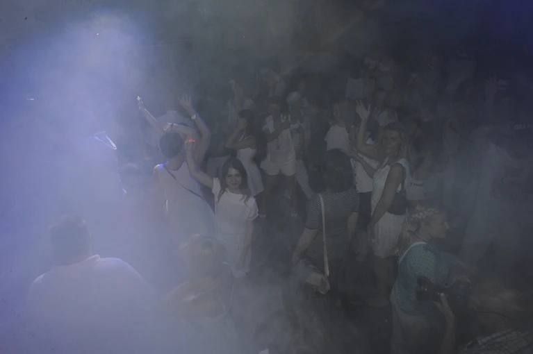 ��������� � �������� ��� � ������� �The show must go on� ������� � ����� ��������