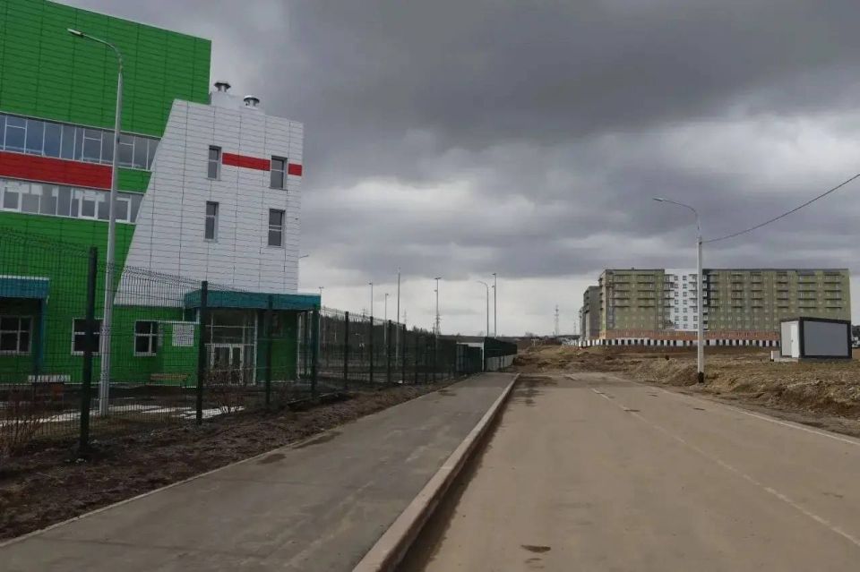 ��� ������ ������� �������� ���������� ����� ����� � 58 ����� 80-����� ������� ������ � ��������