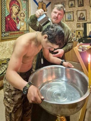 Пытаясь охватить умом годы СВО, невольно задаешь себе вопрос: откуда берутся силы? За то время, что мы воюем, выгореть, сломаться, просто надломиться можно было не раз и не два