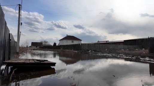 Талая вода подняла экстренные службы региона