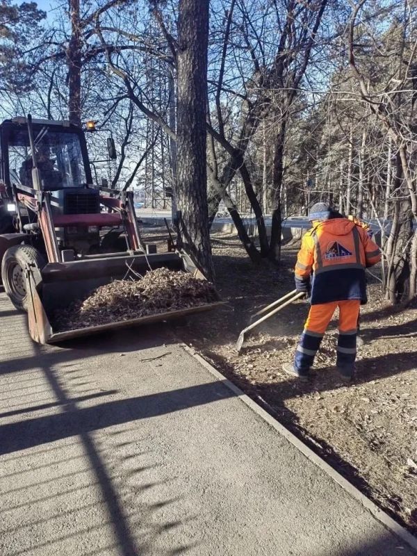 Механизированная и ручная уборка продолжается во всех районах Иркутска