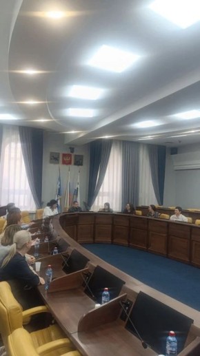 Меры по сохранению детей в семьях обсудили в столице Прибайкалья